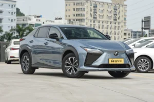 Lexus RZ