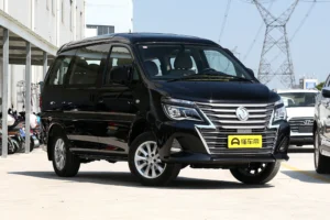 Dongfeng M5