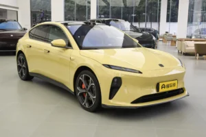 NIO ET5