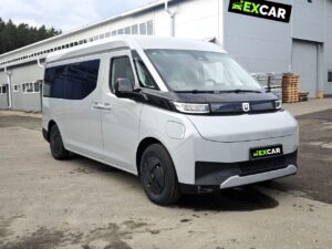 Geely Farizon SuperVAN