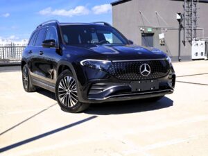 Mercedes-Benz EQB 260