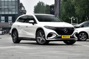 Mercedes-Benz EQS SUV