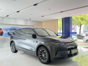 Leapmotor C11