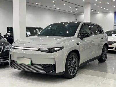 Leapmotor C10