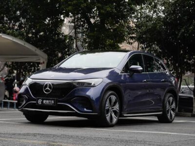 Mercedes-Benz EQE SUV